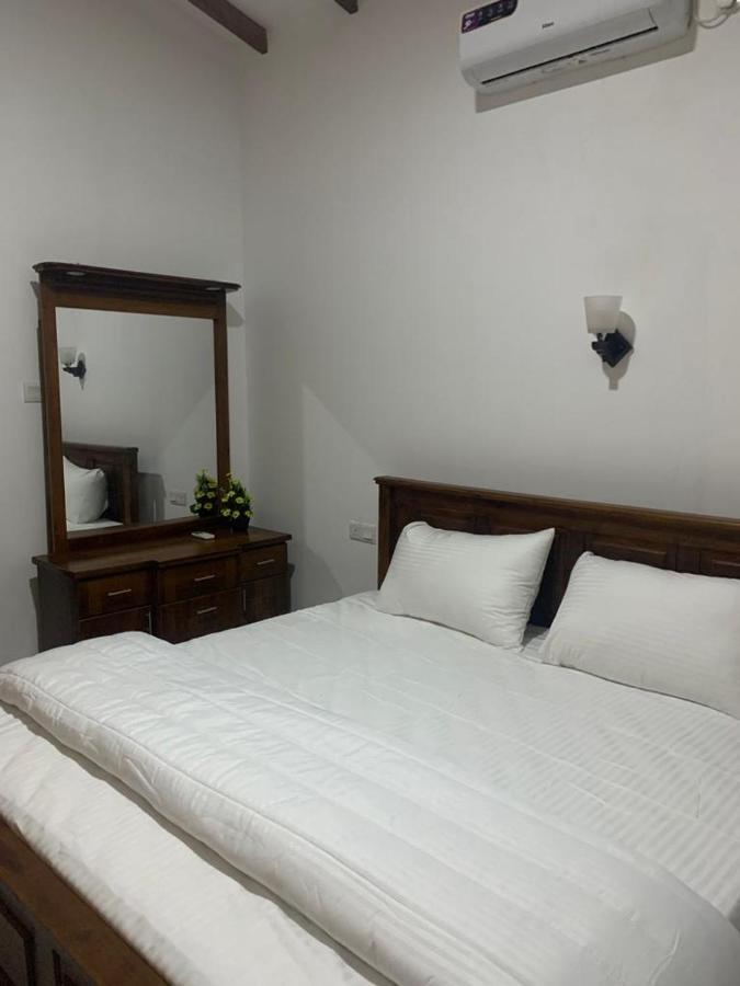 Healand Holiday Bungalow And Restaurant Денияйя Экстерьер фото