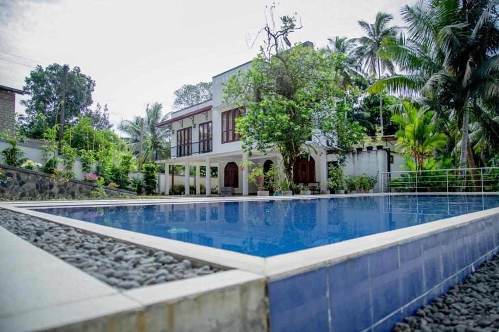 Healand Holiday Bungalow And Restaurant Денияйя Экстерьер фото