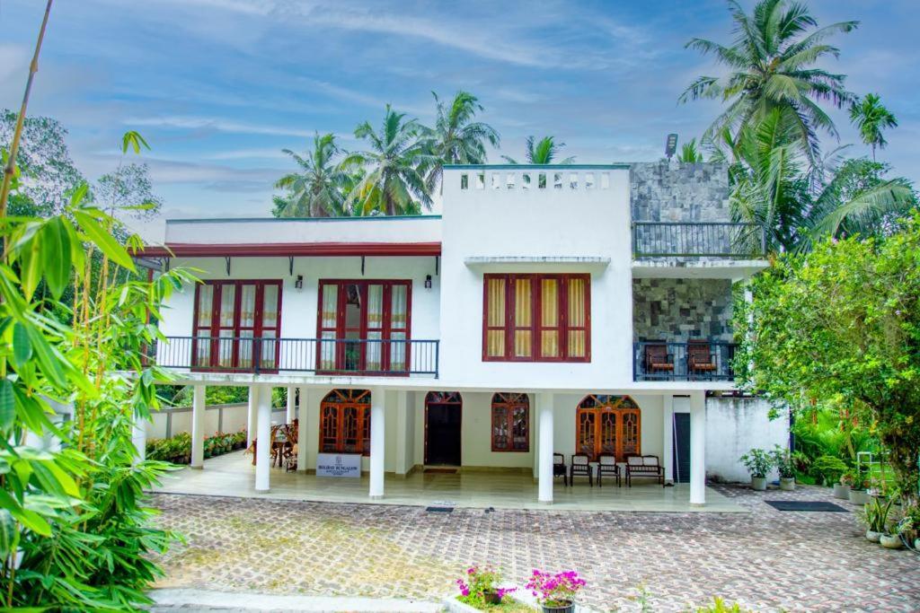 Healand Holiday Bungalow And Restaurant Денияйя Экстерьер фото